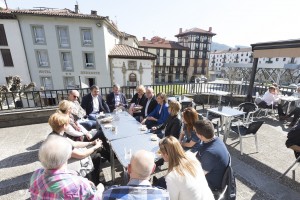 Presentación candidatura municipal de Arrasate