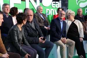 Mitina. Joseba Agirretxea, Maribel Vaquero, Joseba Egibar, Maite Peña. Errenteria