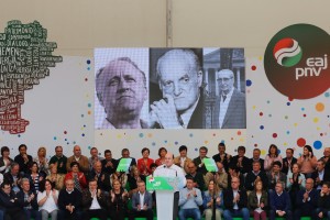 Mitin Aberri Eguna 2019. Aitor Esteban, Iñigo Urkullu, Andoni Ortuzar. Bilbao.