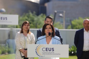 Presentación Coalición Europea CEUS - Izaskun Bilbao Barandica (EAJ-PNV), Luis Padilla (CC), Juan Carlos Piñeiro (CxG), Daniel Innerarity (GB), María del Mar Llaneras (El Pi) y Lluis Vicent Bertomeu (