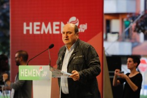 Mitin Basauri. Asier Iragorri, Unai Rementeria, Izaskun Bilbao Barandica, Andoni Ortuzar