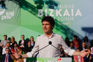 Mitin Barakaldo. Amaia Del Campo, Unai Rementeria, Izaskun Bilbao Barandica, Iñigo Urkullu, Andoni Ortuzar