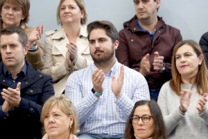 Mitin Barakaldo. Andoni Ortuzar, Iñigo Urkullu, Aitor Esteban, Josune Gorospe, Amaia Del Campo 