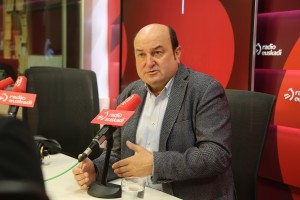 Andoni Ortuzar en Radio Euskadi 