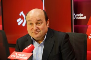 Andoni Ortuzar en Radio Euskadi