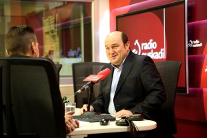 Andoni Ortuzar en Radio Euskadi