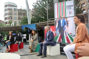  Iñigo Urkullu, Maitane Ipiñazar, Joseba Díez, Maialen Gurrutxaga.