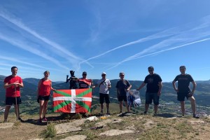 Subida a Zaldiaran, Ernio y Serantes Iñigo Urkullu, Bakartxo Tejeria, Leixuri Arrizabalaga