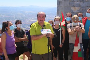 Subida a Zaldiaran, Ernio y Serantes Iñigo Urkullu, Bakartxo Tejeria, Leixuri Arrizabalaga