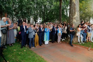 J-23 Kanpainaren hasiera - Albia lorategian