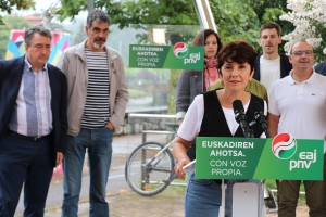 23- J Comunicación política sobre los cuarteles de Loiola - Aitor Esteban, Maribel Vaquero