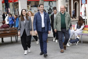 A-21 Mitina Eibarren. Bakartxo Tejeria, Imanol Pradales, Andoni Ortuzar