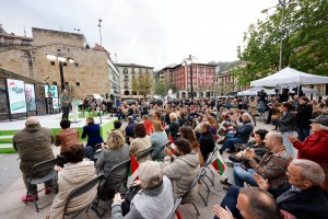 21-A Mitin Eibar. Bakartxo Tejeria, Imanol Pradales, Andoni Ortuzar