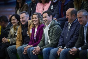 21-A Mitin Barakaldo. Imanol Pradales, Iñigo Urkullu, Amaia del Campo, Andoni Ortuzar