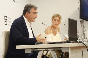 Aitor Esteban - Una brújula para el siglo XXI