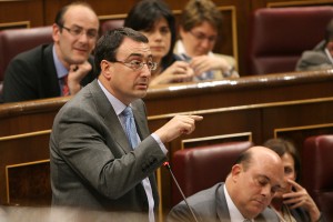 Esteban en el Congreso