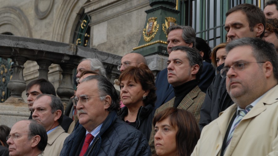 Concentración  ante el Ayuntamiento de Bilbao