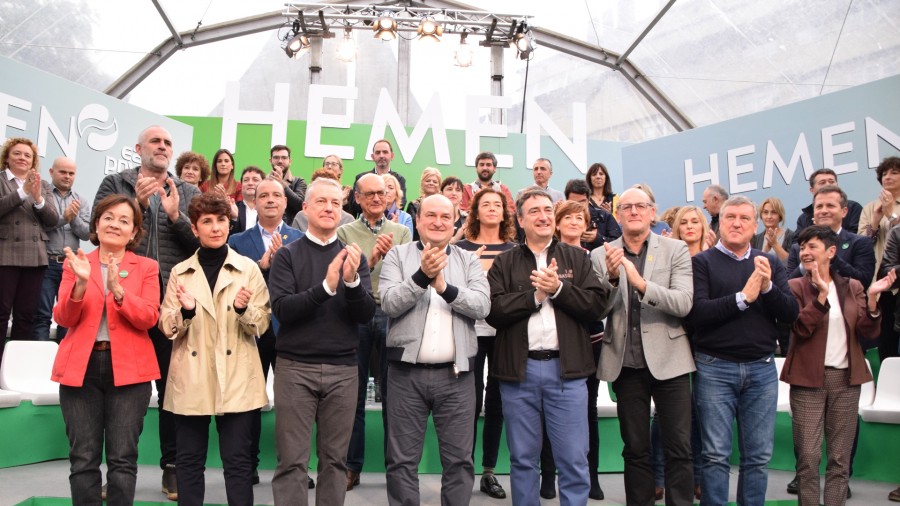 10N Mitina Donostia. Andoni Ortuzar, Iñigo Urkullu, Aitor Esteban, Maribel Vaquero, Joseba Agirretxea