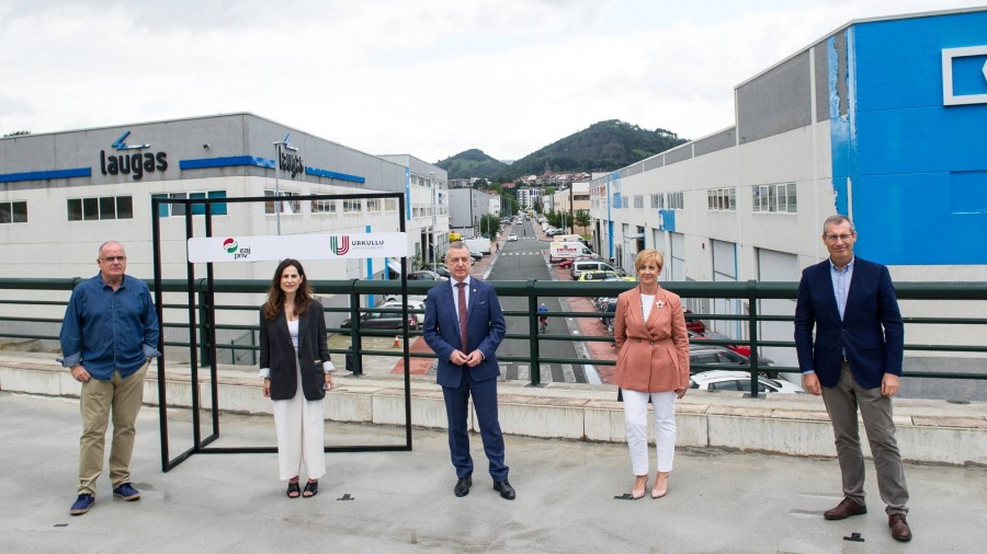 Acto sectorial Industria Hernani. Iñigo Urkullu Arantxa Tapia