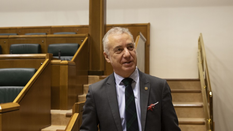 Pleno Ordinario en el Parlamento Vasco (01-12-2022)