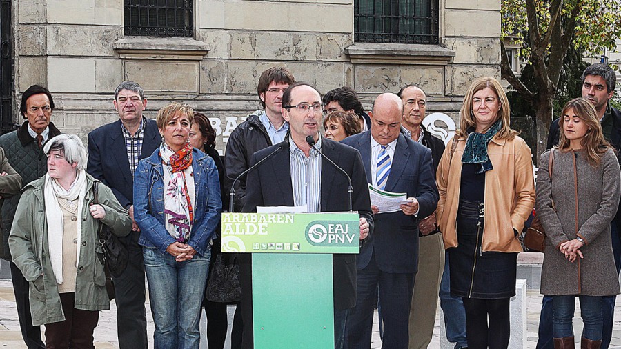 Gutxi erabiltzen diren eraikinak Gasteizerako berreskuratzea: Claudio Rodríguez