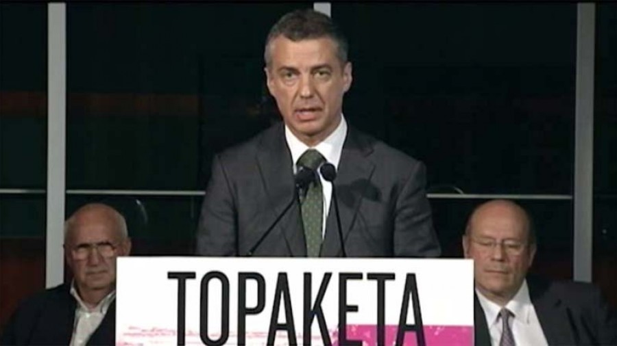 Datozen urteetako norabidea dago jokoan