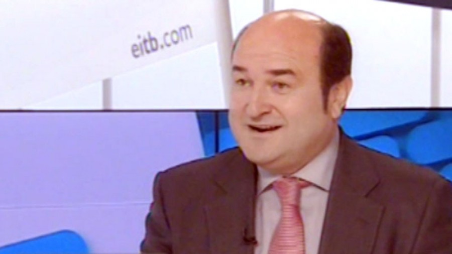 Andoni Ortuzar en el programa Egun on Euskadi de ETB2