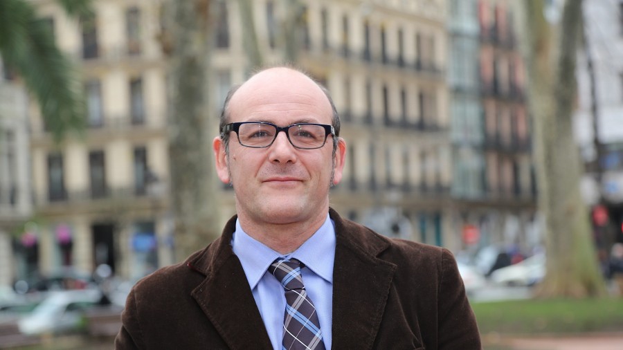 Agirretxeak bizitza amaierako prozesuan arreta paliatibo unibertsala jasotzeko eskubidea defendatu du