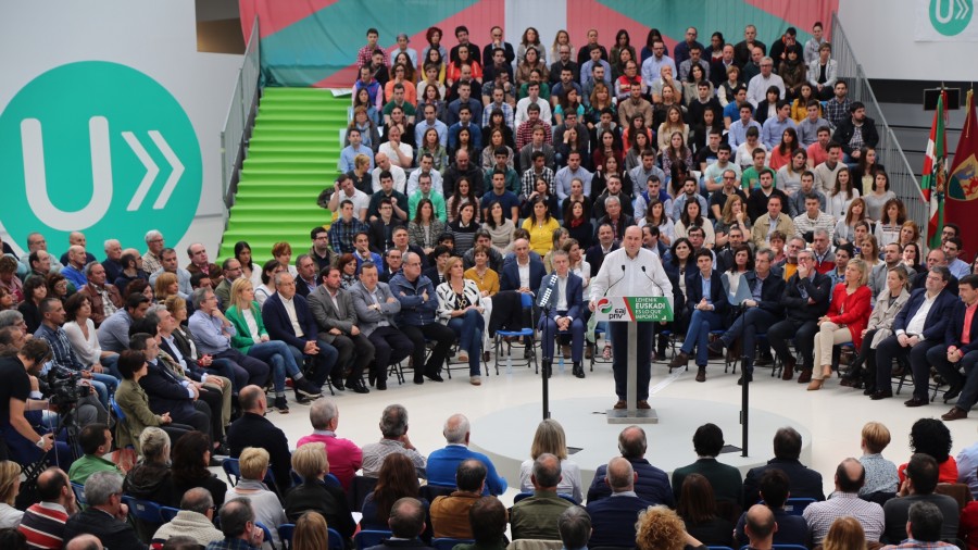 Ortuzar: “Iñigo Urkullu personifica la manera diferente que los vascos tenemos de hacer las cosas”