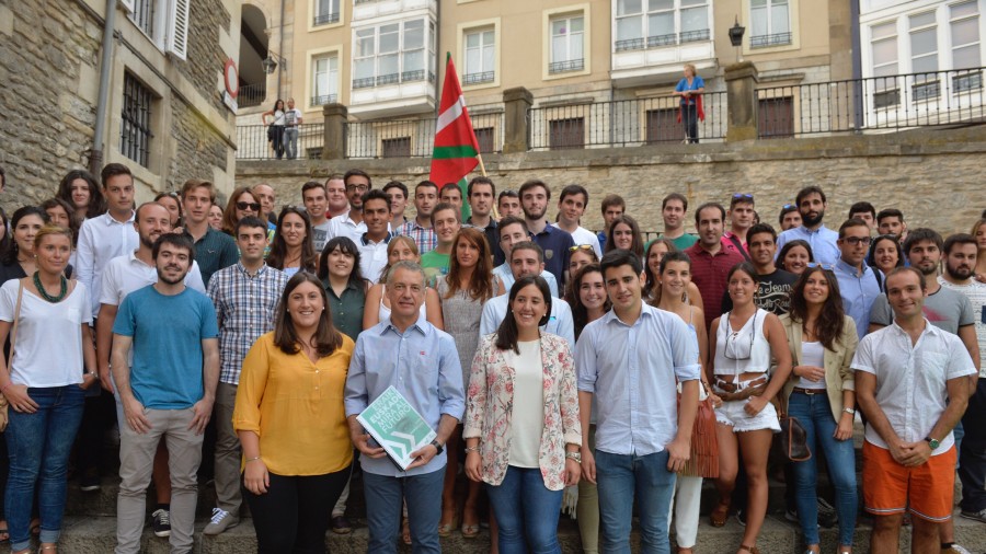 Encuentro Lehendakari y EGI