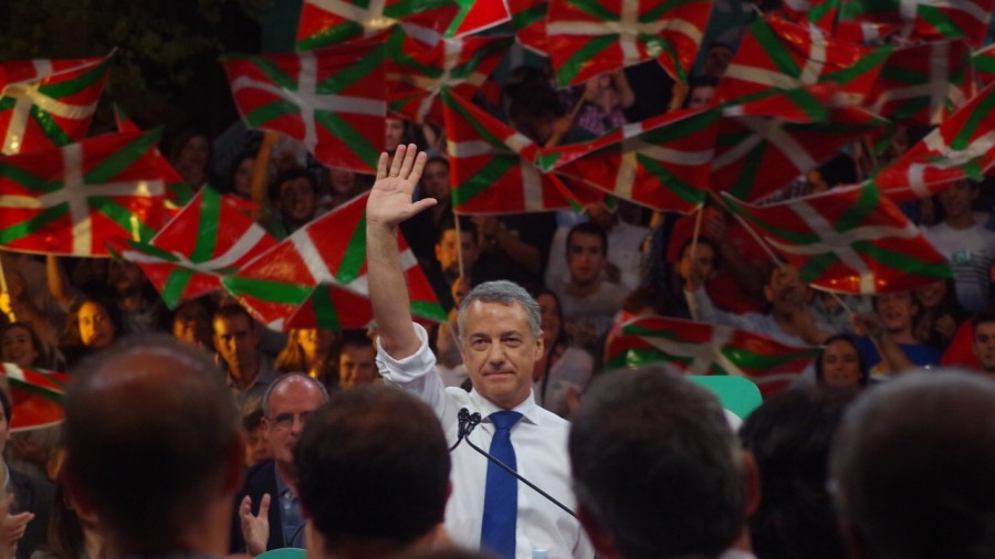 Iñigo Urkullu: “Un mensaje a la juventud vasca: merece la pena participar, votar, decidir este domingo lo mejor para Euskadi”