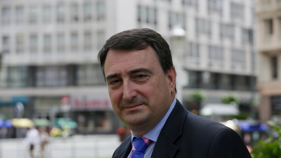 Esteban, al Gobierno español: 