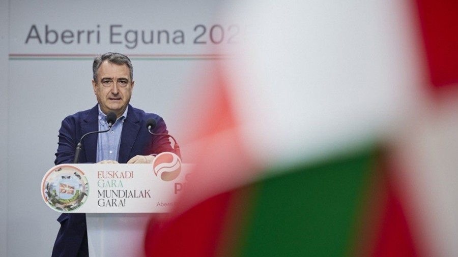 Aitor Esteban: “EAJ-PNV no responde a presiones; tomaremos las decisiones de acuerdo a lo que nos exigen la ciudadanía, nuestros votantes y nuestro código ético”