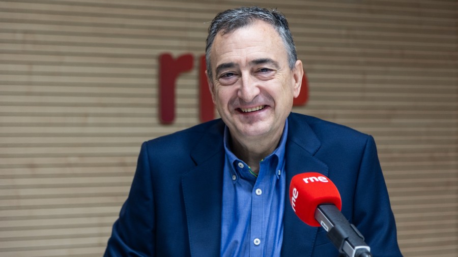 Aitor Esteban: 
