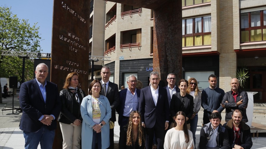 Aitor Esteban reivindica, en el aniversario del bombardeo de Gernika, 